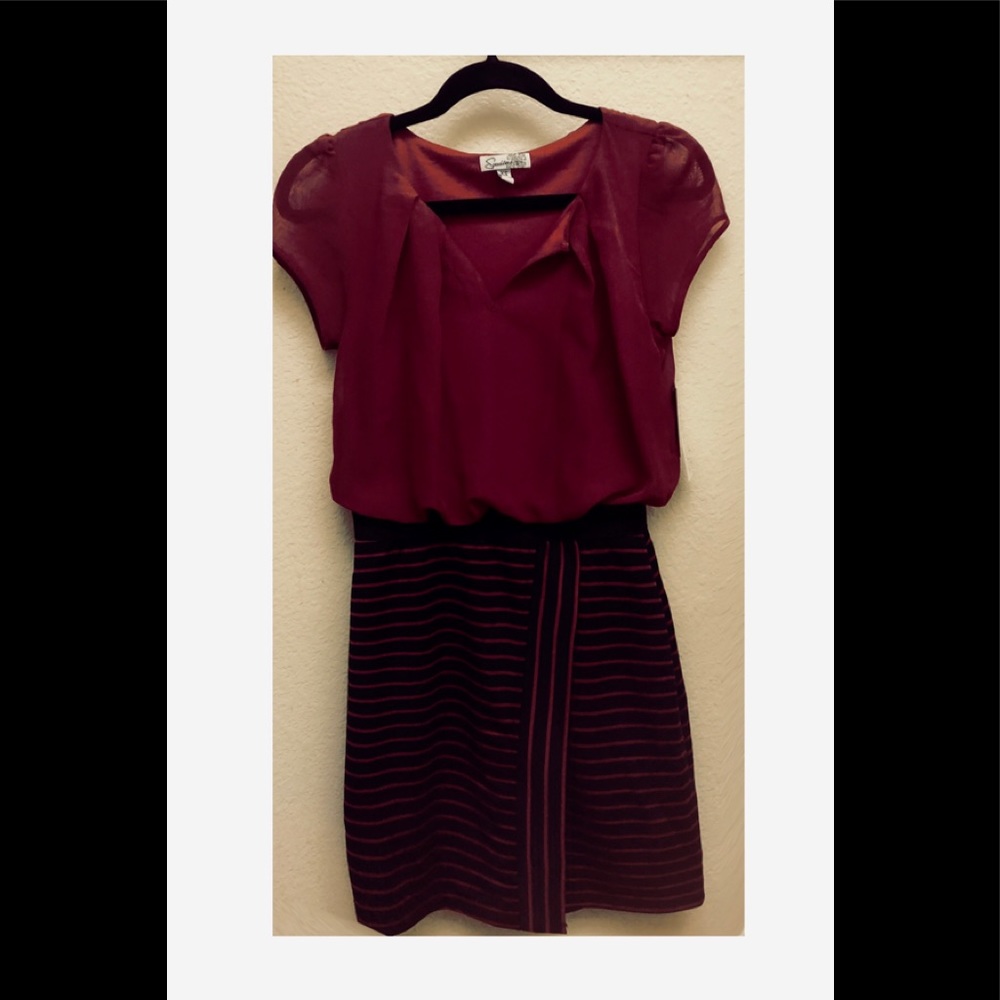 Jessica Simpson Dress